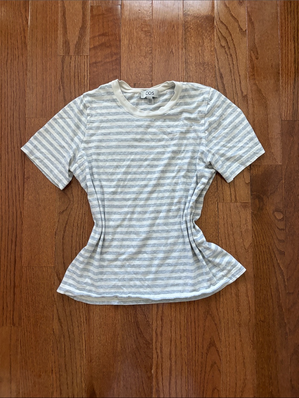 COS women’s 100% cotton grey white striped tee